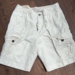 Men’s American Eagle Cargo shorts